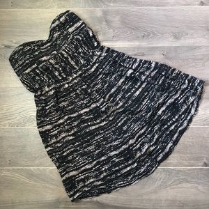 NWOT Strapless mini dress